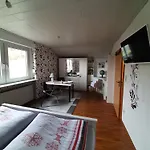 Zur Waldroute شقة *