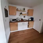 شقة Zur Waldroute