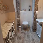 Zur Waldroute شقة