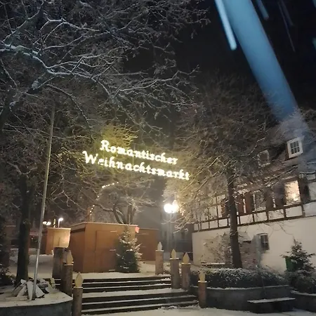 Zur Waldroute Apartment *